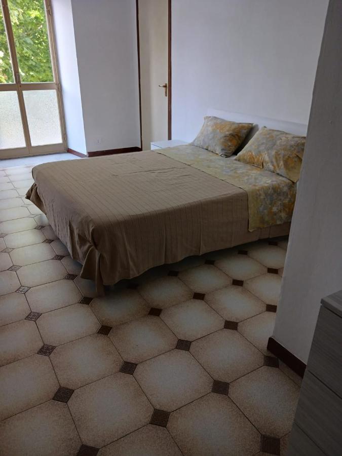 Ferry House Apartment ลาสเปเซีย ภายนอก รูปภาพ
