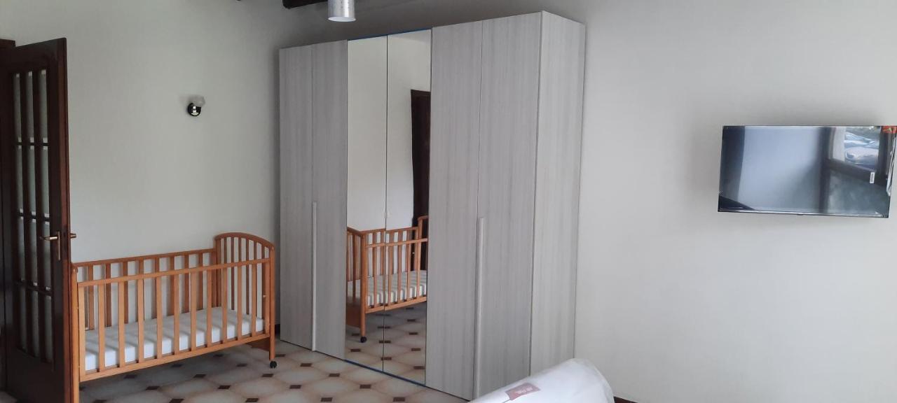 Ferry House Apartment ลาสเปเซีย ภายนอก รูปภาพ