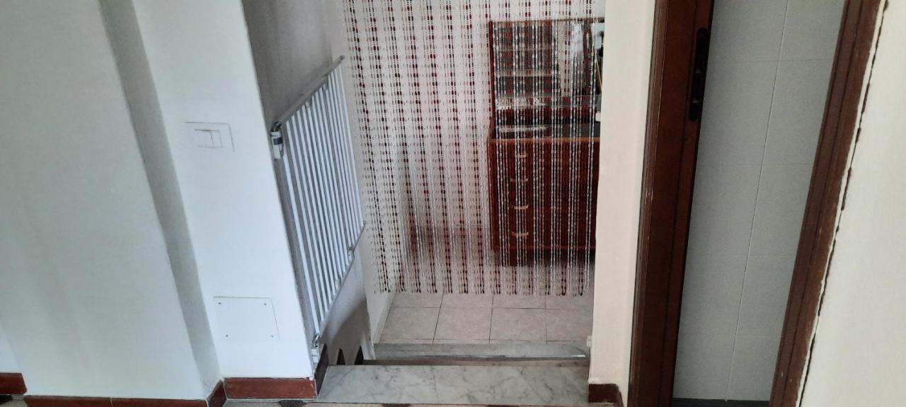 Ferry House Apartment ลาสเปเซีย ภายนอก รูปภาพ