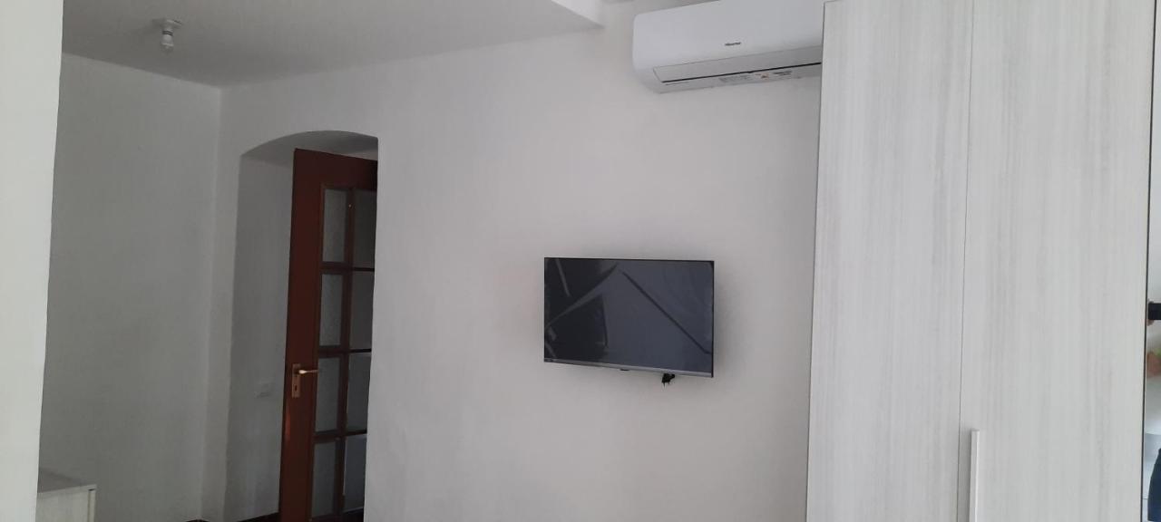Ferry House Apartment ลาสเปเซีย ภายนอก รูปภาพ